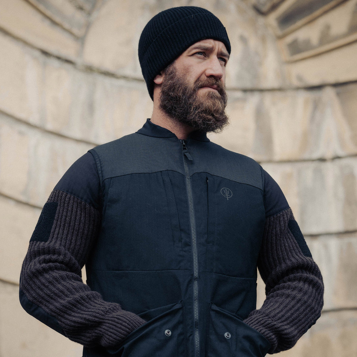 An in the field image of Men's HeriTech Hinterland Pro Gilet in Obsidian Black (ITF)