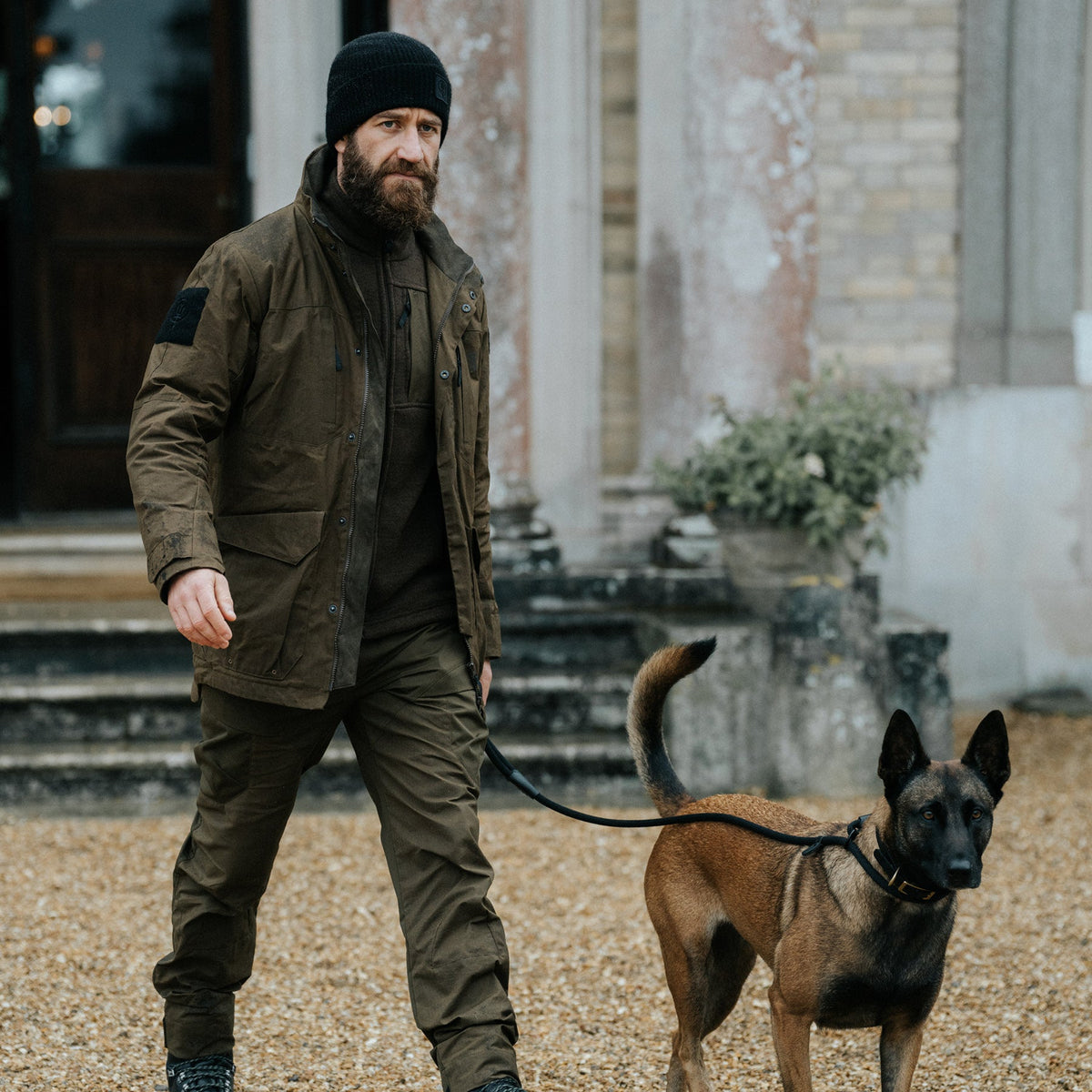 An in the field image of Men's HeriTech Grange Jacket in Khaki (ITF)