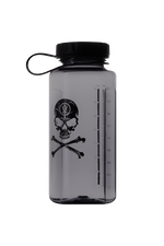 A cut-out image of Tritan NQG Bottle in Obsidian Black (GM)