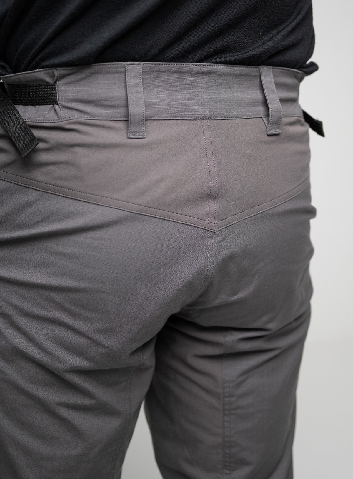Stretch gusset and back yoke