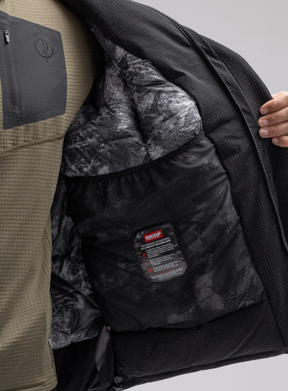 Dual Mesh Dump Pockets