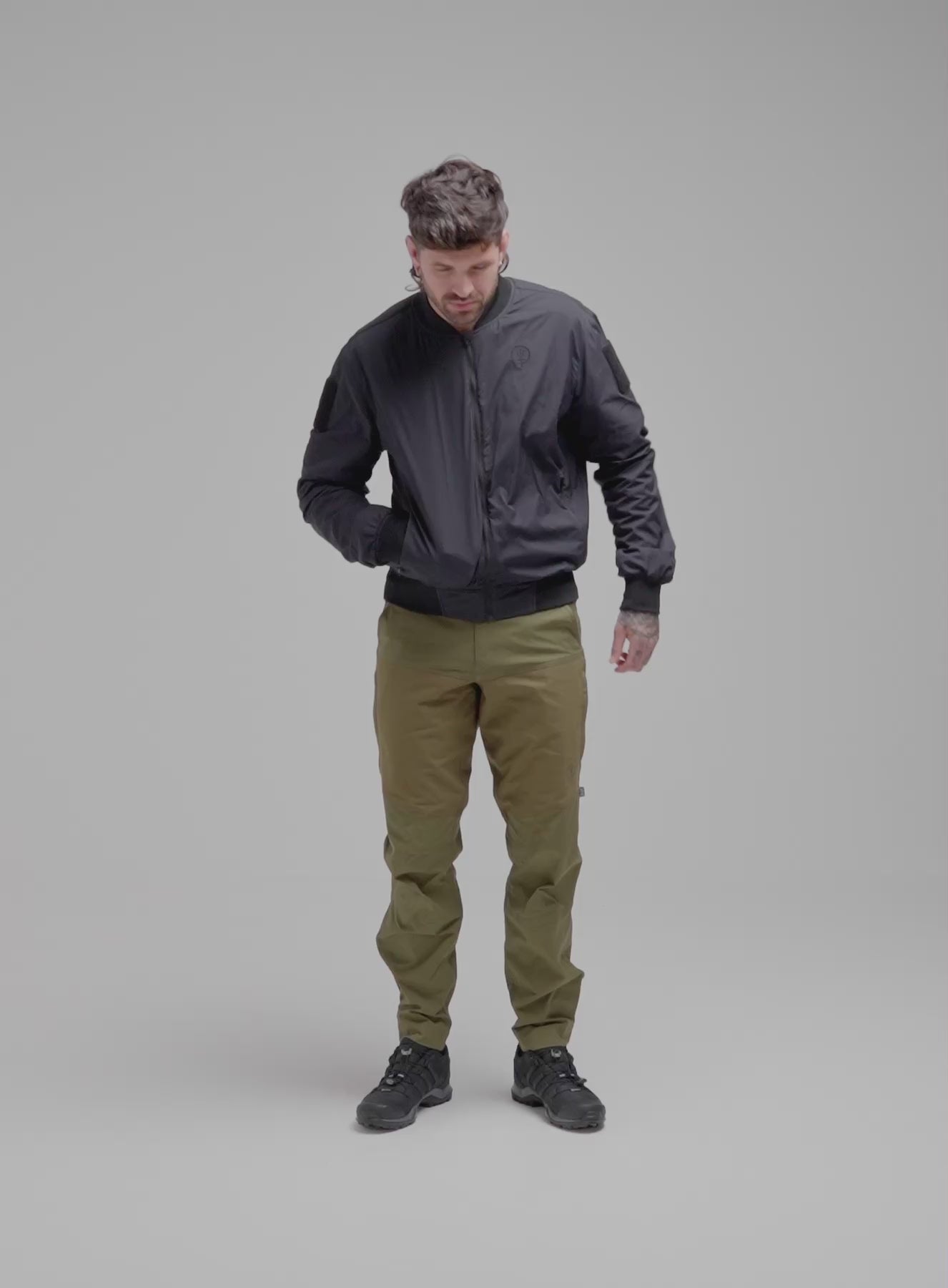 Hem Video Of Wraith Bomber Jacket (Video)